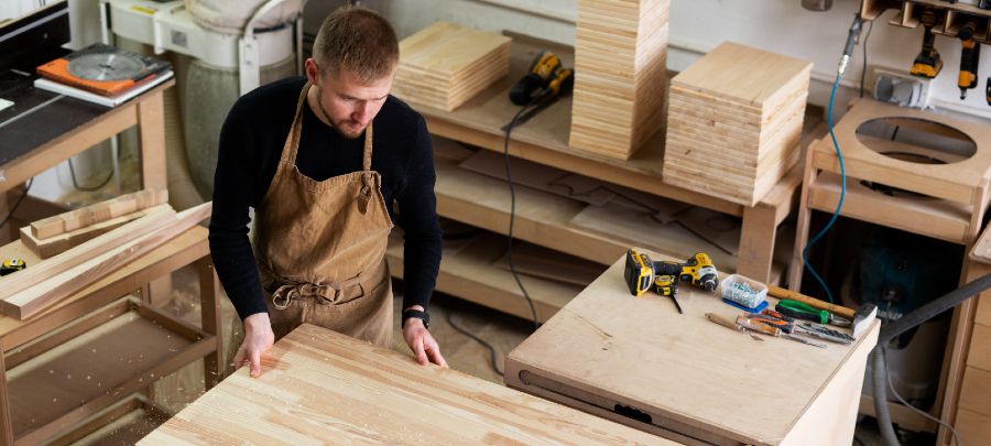 Основные приемы обработки древесины при изготовлении столярных изделий